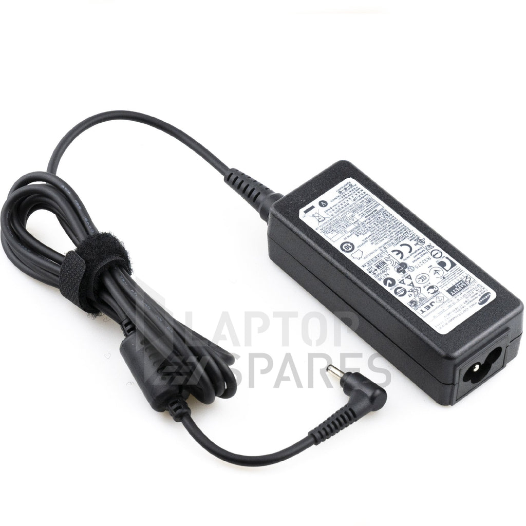Samsung Notebook XE303C12 Laptop AC Adapter Charger - Laptop Spares